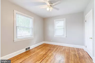 113 W Hilltop Road, Baltimore, MD 21225 - Photo 15