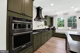 8215 Athena Ln, Severn, MD 21144 - Photo 21