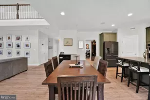 8215 Athena Ln, Severn, MD 21144 - Photo 25