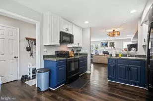 1531 Marlborough Ct, Crofton, MD 21114 - Photo 3