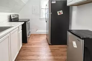 4207 3rd, Brooklyn, MD 21225 - Photo 5