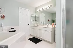 7786 Gabriel Garth Ct, Severn, MD 21144 - Photo 23