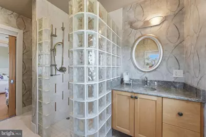 2292 Lake Drive, Pasadena, MD 21122 - Photo 19