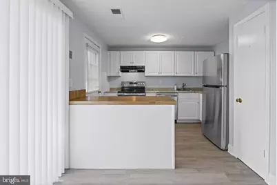 6425 Lacrosse Lane NE, Glen Burnie, MD 21061 - Photo 19