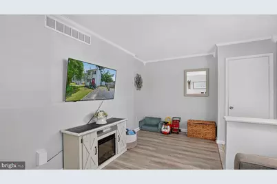 415 Fairmount Drive, Edgewater, MD 21037 - Photo 3