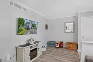 415 Fairmount Dr, Edgewater, MD 21037 - Photo 3