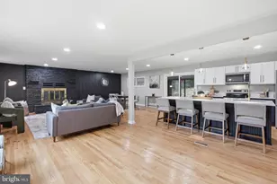 896 Forest Ln, Hanover, MD 21076 - Photo 5