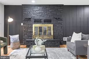 896 Forest Ln, Hanover, MD 21076 - Photo 9