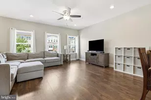 1005 Edenberry Wy, Glen Burnie, MD 21060 - Photo 9