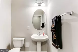 215 Wesley Brown Ln, Annapolis, MD 21401 - Photo 7