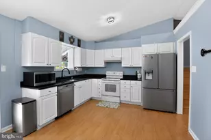 303 Ternwing Dr, Arnold, MD 21012 - Photo 9