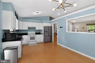 303 Ternwing Dr, Arnold, MD 21012 - Photo 9