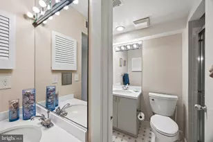 6 President Point Dr, Annapolis, MD 21403 - Photo 23