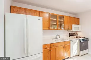613 Oakland Hills Ct, Arnold, MD 21012 - Photo 9