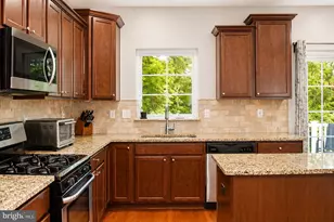 645 Bracey Dr, Glen Burnie, MD 21060 - Photo 5