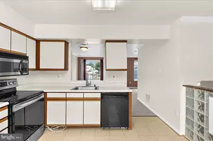 7813 Hidden Creek Way, Stoney Beach, MD 21226 - Photo 17