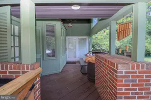 490 Williamsburg Ln, Odenton, MD 21113 - Photo 33