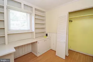 490 Williamsburg Ln, Odenton, MD 21113 - Photo 11