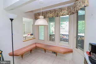 490 Williamsburg Ln, Odenton, MD 21113 - Photo 23
