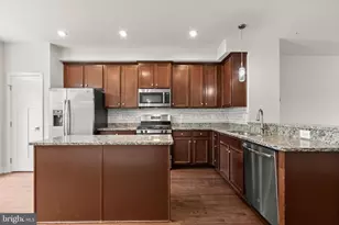 8108 Dewey Pl, Glen Burnie, MD 21060 - Photo 15
