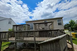 5705 Redmond St, Brooklyn, MD 21225 - Photo 9