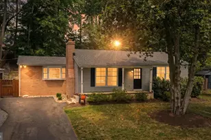 108 Maple Dr, Annapolis, MD 21403 - Photo 1