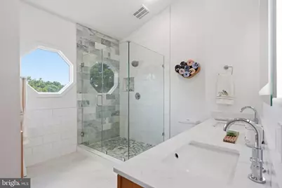 8418 Geneva Road, Pasadena, MD 21122 - Photo 15