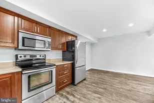 2460 Yarmouth Ln, Crofton, MD 21114 - Photo 13