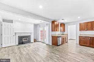 2460 Yarmouth Ln, Crofton, MD 21114 - Photo 7