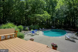 284 Sigma Dr, Harwood, MD 20776 - Photo 5