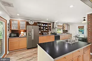 278 Hillsmere Dr, Annapolis, MD 21403 - Photo 9