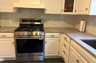 880 Doris Dr, Arnold, MD 21012 - Photo 3