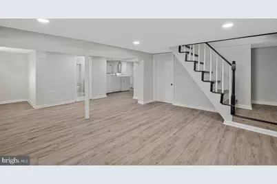 906 Hammonds Lane, Baltimore, MD 21225 - Photo 5