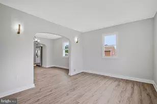 906 Hammonds Ln, Baltimore, MD 21225 - Photo 13