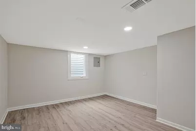 906 Hammonds Lane, Baltimore, MD 21225 - Photo 29