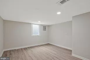 906 Hammonds Ln, Baltimore, MD 21225 - Photo 29