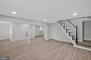 906 Hammonds Ln, Baltimore, MD 21225 - Photo 27