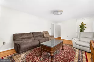 949 Oakdale Cir, Millersville, MD 21108 - Photo 3