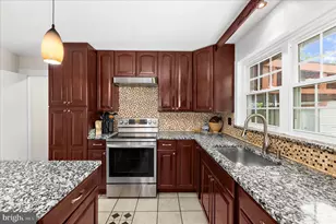 949 Oakdale Cir, Millersville, MD 21108 - Photo 25