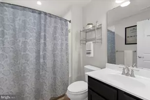 3017 Sunny Ridge Dr, Odenton, MD 21113 - Photo 27