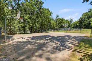 504 Greenblades Ct, Arnold, MD 21012 - Photo 41