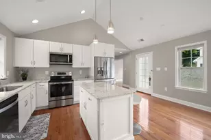 5222 Spring Ave, Shady Side, MD 20764 - Photo 9