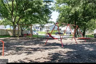 117 Oakwood Rd, Edgewater, MD 21037 - Photo 29