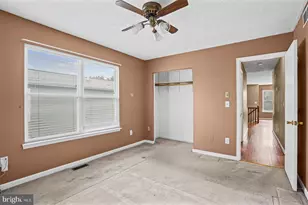 560 Elizabeth Ln, Glen Burnie, MD 21061 - Photo 11