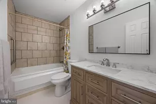 353 Gatewater Ct, Glen Burnie, MD 21060 - Photo 21
