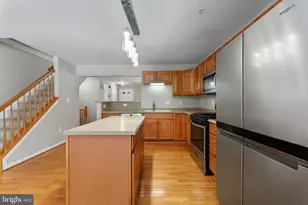 1504 Falling Brook Ct, Odenton, MD 21113 - Photo 11