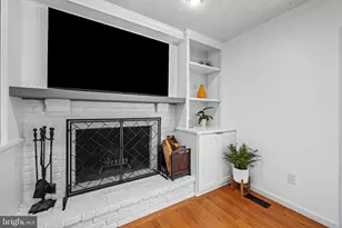 302 Wood Shadows Ct, Millersville, MD 21108 - Photo 23