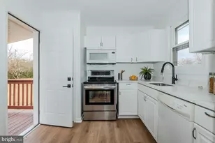 108 New Jersey Ave NW, Glen Burnie, MD 21061 - Photo 9