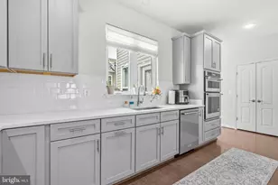 7715 Cresap Ln, Hanover, MD 21076 - Photo 13