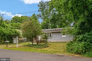 410 Walnut Dr, Annapolis, MD 21403 - Photo 1